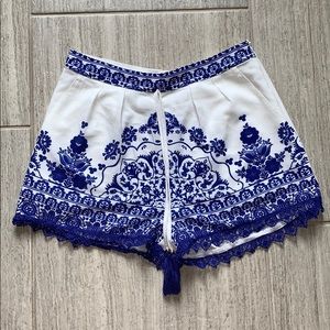 Lululmari shorts